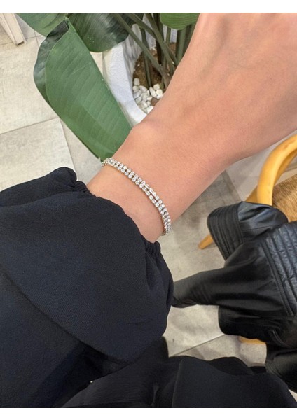 Özel Seri Xp Çift Sıra Su Yolu Zirkon Taşlı Gold Bileklik