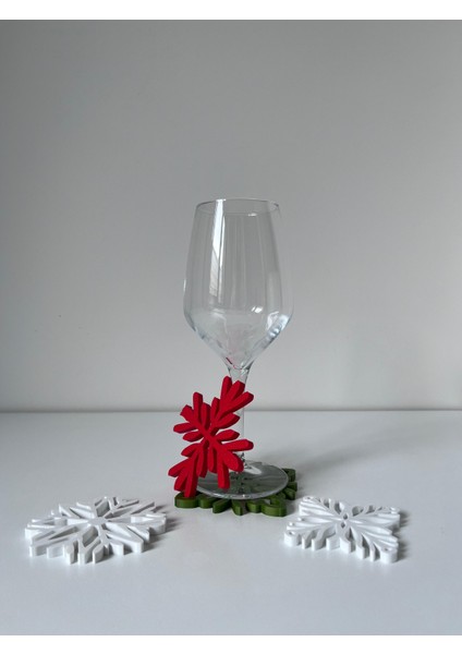 Yılbaşı Temalı Kar Tanesi Bardak Altlığı Seti – 4’lü Pla Dekoratif Altlık fiyatları