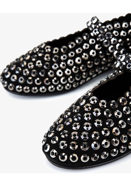 Kadın Hakiki Deri Siyah/beyaz Taş Babet Ayakkabı 35 2880 Bn Ayk SK25-26 Syh Suet/byz Tas modelleri