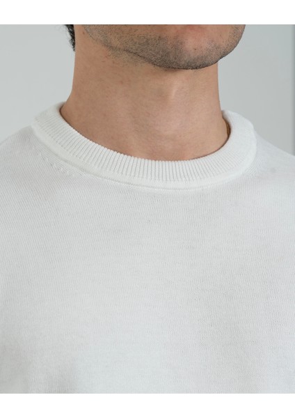 Italyan Stil Slim Fit Erkek Bisiklet Yaka Triko Kazak Ekru T13119 fiyatları