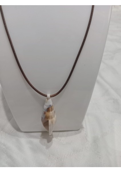 Deri Ipli Denizkabuğu Uçlu Kolye modelleri