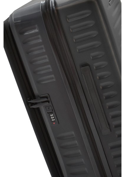 Ground Körüklü 2’li Valiz Seti Orta ve Kabin Boy – Ultra Dayanıklı, Geniş Hacimli, Tsa Kilitli indirimleri