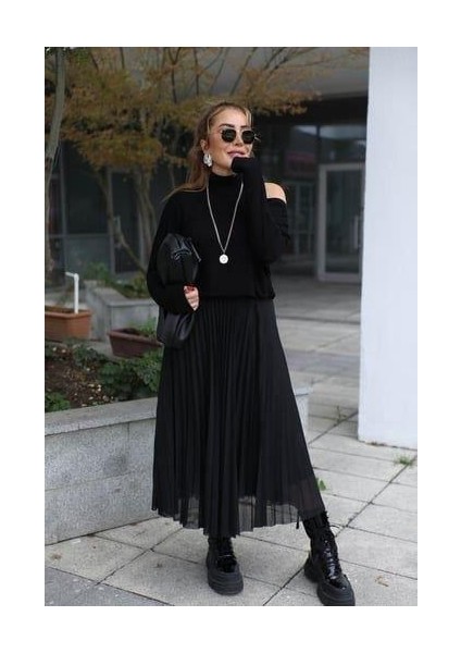 Kadın Triko Plise ve Tül Detay Iki Parça Elbise modelleri