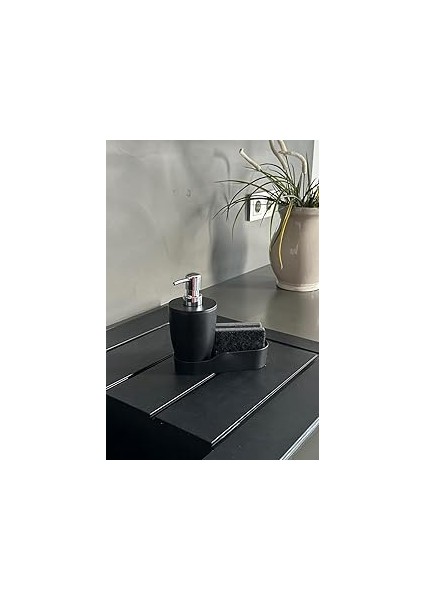 Nova Pure Hazneli̇ Sivi Sabunluk-Si̇yah