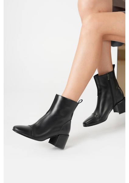 Bestyle Gerçek Deri Siyah Fermuarlı Topuklu Bot indirimleri