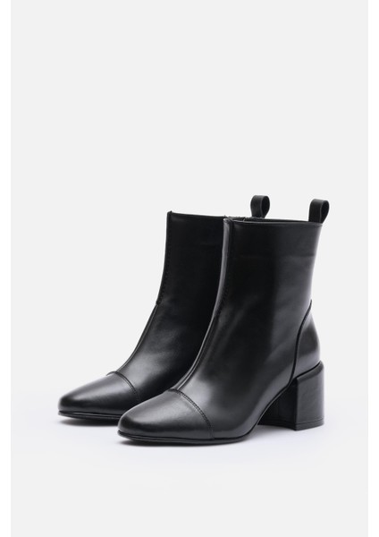 Bestyle Gerçek Deri Siyah Fermuarlı Topuklu Bot