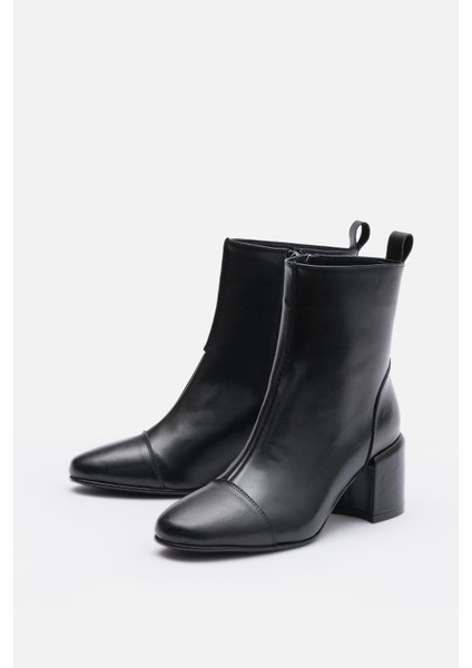 Bestyle Gerçek Deri Siyah Fermuarlı Topuklu Bot