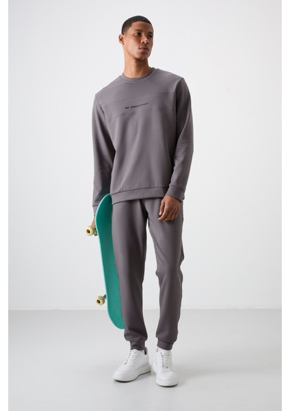 Koyu Gri Pamuklu Kalın Yumuşak Dokulu Comfort Fit Baskılı Erkek Eşofman Takım - 85253