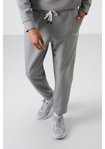 Gri Melanj Pamuklu Kalın Yumuşak Dokulu Comfort Fit Nakışlı Erkek Eşofman Takım - 85255