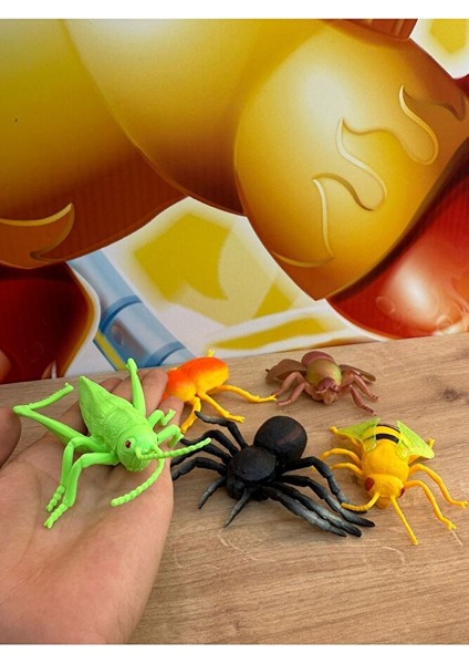 Böcek Hayvan Seti Oyuncak Böcekler Vahşi Hayvanlar Örümcek Sinek Böcek Çekirge Seti 5 Parça Büyük fiyatları