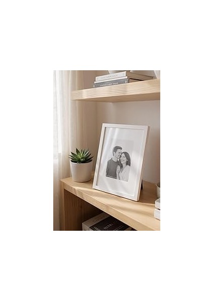 Emores Ahşap Resim Çerçevesi 4'lü Set Halinde 20 x 25 cm Boyutunda