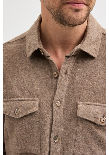 ODUNCU DÜZ ÇİFT CEP KAPAKLI U.K. GÖMLEK indirimleri