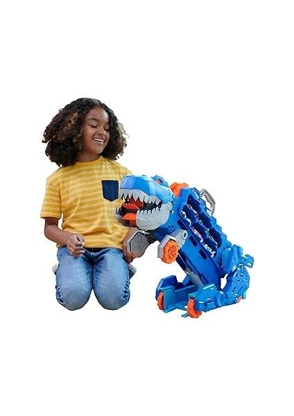 Hot Wheels Şehri Ultimate T-Rex Tır, T-Rex'e Dönüşür, Yarış Pisti Içerir, Işıklı ve Sesli, 20+ 1:64