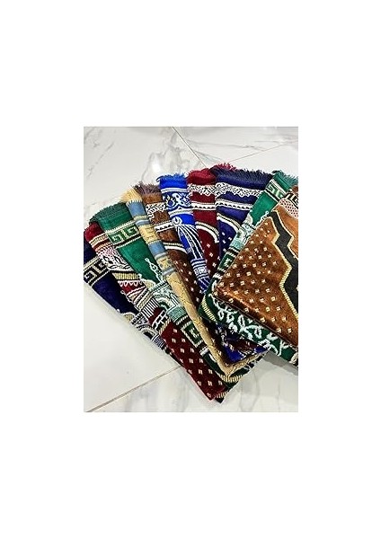 Makkam 70X110 Boyutlarında Farklı Renklerde Kadife Şipinger Seccadeler, 380-400 gr Ağırlık (Ma