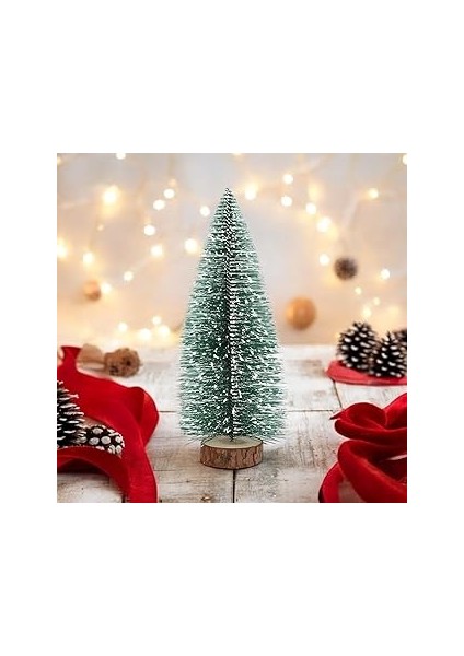 Dekorati̇f Mi̇ni̇ Yilbaşi Ağaci 15CM