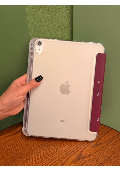 iPad 11 A16 2025 10. Nesil 10.9 Kılıf Bordo Renkli Çiçek Siyah Fiyonk Desenli Kalem Bölmeli Şeffaf Arka Akıllı Kapak fırsatları