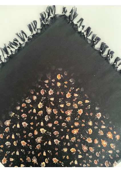 Püsküllü Çiçek Desen Tülbent Yazma