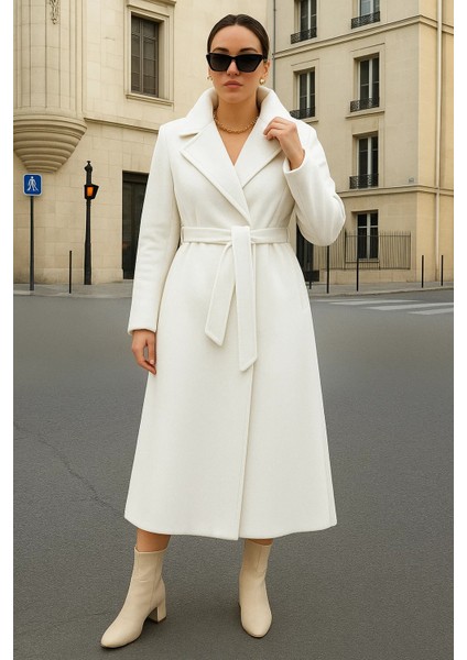 Kadın Kruvaze Salaş Trend Beyaz Kaşe Kaban fırsatları