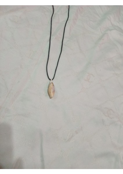 Uzun Deri Ipli Denizkabuğu Uçlu Kolye fırsatları