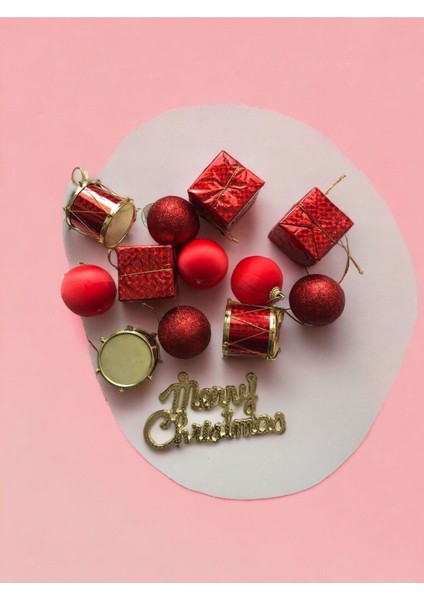 Renkli 13 Parça Noel Ağacı Süsü, Şık ve Eğlenceli Dekorasyon Seti