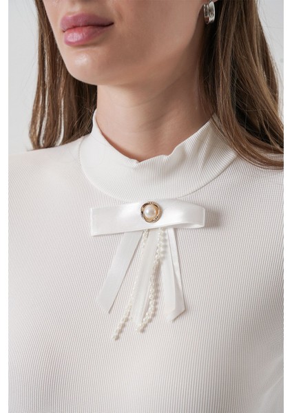 Kadın Bdart Kurdele Detaylı Uzun Kollu Dik Yaka Bluz Beyaz indirimleri