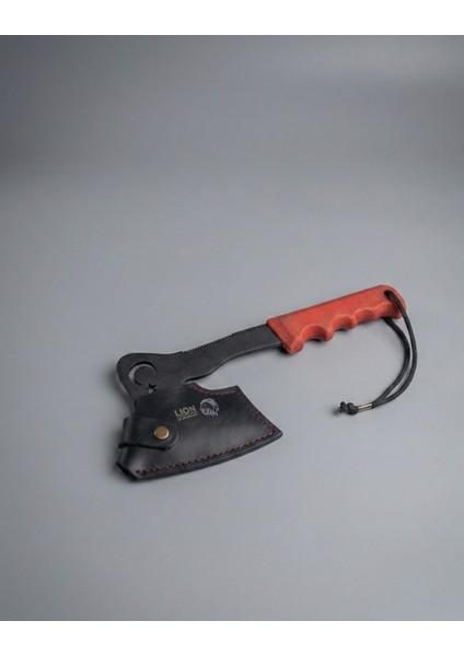 Taktikal Kamp Baltası - Türk Bayrağı Motifli - Özel Deri Kılıflı Bushcraft Outdoor El Baltası