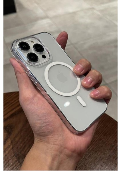 Apple iPhone 15 Pro Kılıf Magsafe Wireless Kablosuz Şarj Destekli Şeffaf Darbe Emici Kapak