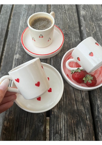 Kalp Desenli El Yapımı Seramik 2'li Türk Kahvesi Fincan Takımı