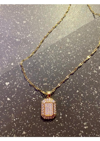 Baget Taşlı 14K Altın Kaplama Çelik Kolye fiyatları