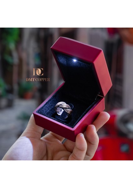 El Yapımı Örgülü Bakır Yüzük, Ayarlanabilir, Antik Rustik Tasarım, Kırmızı Hediye Kutusu ile