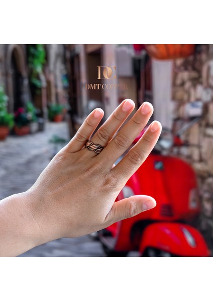 El Yapımı Örgülü Bakır Yüzük, Ayarlanabilir, Antik Rustik Tasarım, Kırmızı Hediye Kutusu ile modelleri