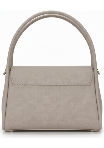 Mini Kadın Çantası | Yonca Metal Detaylı Kapaklı Model | El, Omuz ve Çapraz Askılı Çok Fonksiyonlu fırsatları