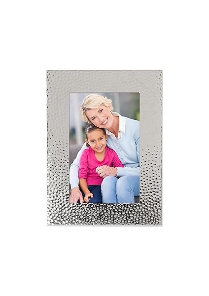 Lawrence Frames Dövülmüş Cilalı Metal Resim Çerçevesi, 4x6, Gümüş