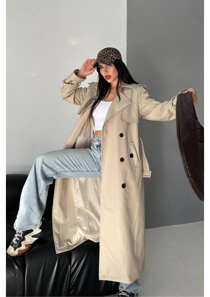 Kadın Trençkot Uzun Suni Deri Kemerli Düğmeli Cepli Yırtmaçlı Kruvaze Yaka Trençkot