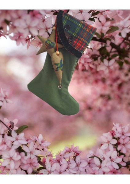 Yeşil Yılbaşı Çorabı, Sıcak ve Neşeli Havalara Özel Dekoratif Çorap