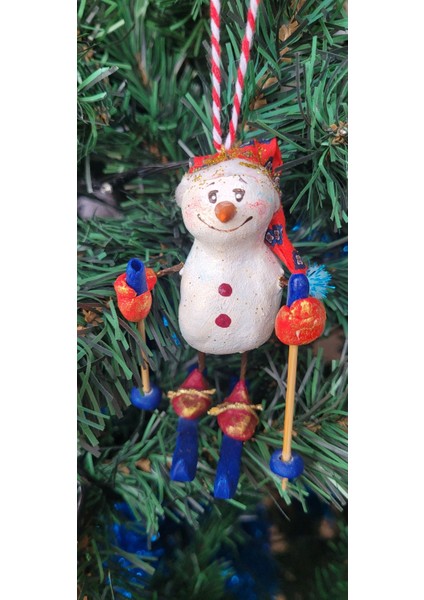 El Yapımı Mavi Kardan Adam Yılbaşı Süsü, Sevimli ve Şık Dekorasyon Seçeneği