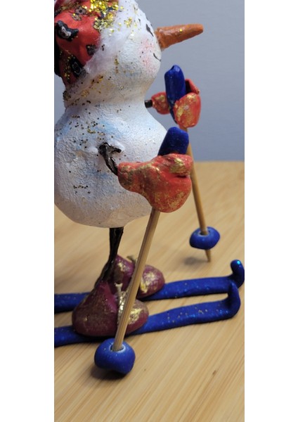 El Yapımı Mavi Kardan Adam Yılbaşı Süsü, Sevimli ve Şık Dekorasyon Seçeneği fırsatları