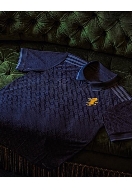 Kenan Yıldız 2024-25 Sezonu Özel Tasarımlı Juventus Yetişkin Forması fiyatları