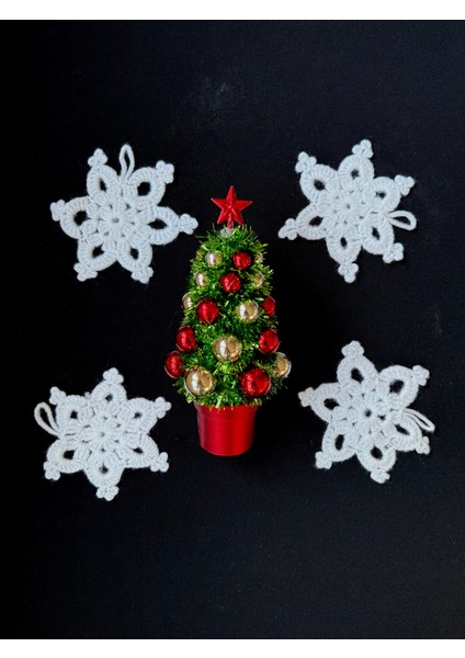 Beyaz Kar Tanesi Süsleri, Yılbaşı ve Parti Dekorasyonu Için 4'lü Set