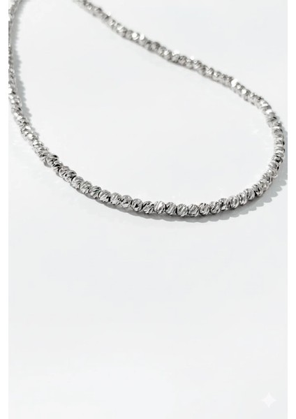 Dorika Kolye – Gümüş Kaplama, Minimal ve Zarif Tasarım fiyatları