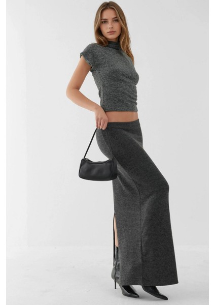 Kadın Elastik Bel Yumuşak Dokulu Yırtmaçlı Etek Koyu Gri