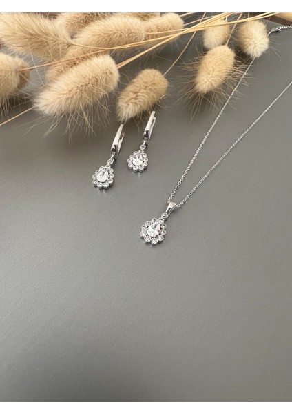 Zirkon Taşlı Gümüş Damla Kolye Küpe Seti