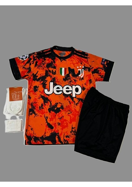 Cristiano Ronaldo 2020-21 Sezonu Juventus Deplasman Çocuk Forması 4'lü Set fiyatları