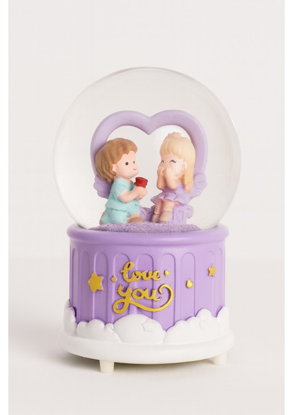 Mega Boy Sevgili Figürlü Işıklı Renkli 3D Cam Kar Küresi Müzikli Kar Efektli Püskürtmeli Hediyelik