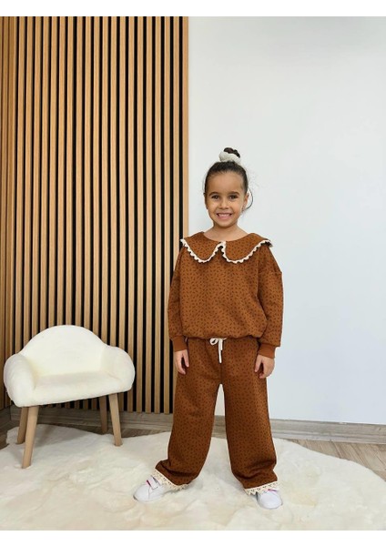 Kız Çocuk Pamuklu Kahverengi Desenli Sweatshirt ve Eşofman Takımı – Dantel Yaka Detaylı fırsatları