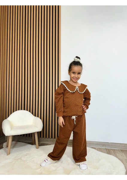 Kız Çocuk Pamuklu Kahverengi Desenli Sweatshirt ve Eşofman Takımı – Dantel Yaka Detaylı indirimleri