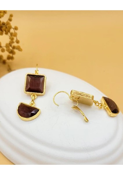 Mürdüm Kedi Gözü Sıvama Altın Kaplama Iki Geometrik Şekilli Küpe modelleri