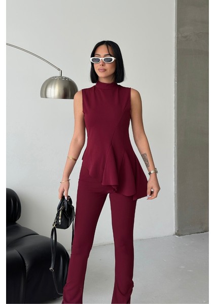 Kadın Alt Üst Takım Sıfır Kollu Balıkçı Yaka Fırfırlı Asimetrik Bluz Ispanyol Paça Büzgülü Pantolon Ikili Takım