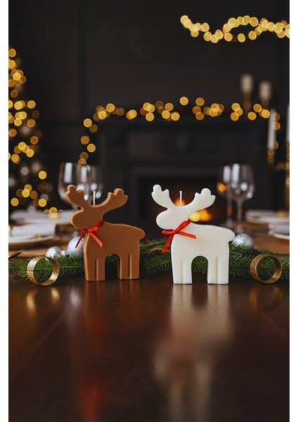 El Yapımı Geyik Figürlü Mum – Kahverengi & Beyaz (7.5 × 9.5 Cm)