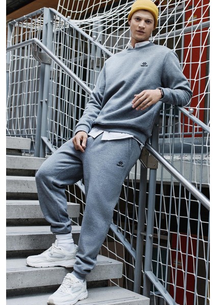 Gri Melanj Pamuklu Kalın İçi Tüylü Yumuşak Dokulu Comfort Fit Nakışlı Erkek Eşofman Takım -85265